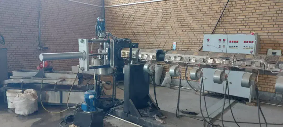 استخدام کارگر اتباع|استخدام صنعتی، فنی، مهندسی|قزوین, |دیوار