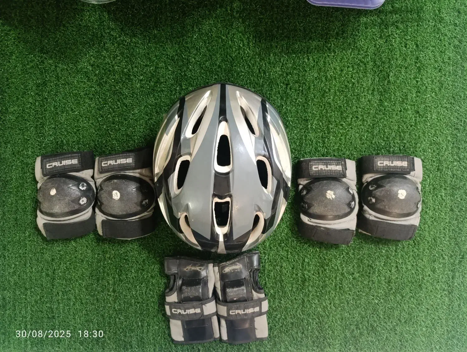 اسکیت سالم و تمیز مارک کروز|دوچرخه، اسکیت، اسکوتر|اصفهان, گلستان|دیوار