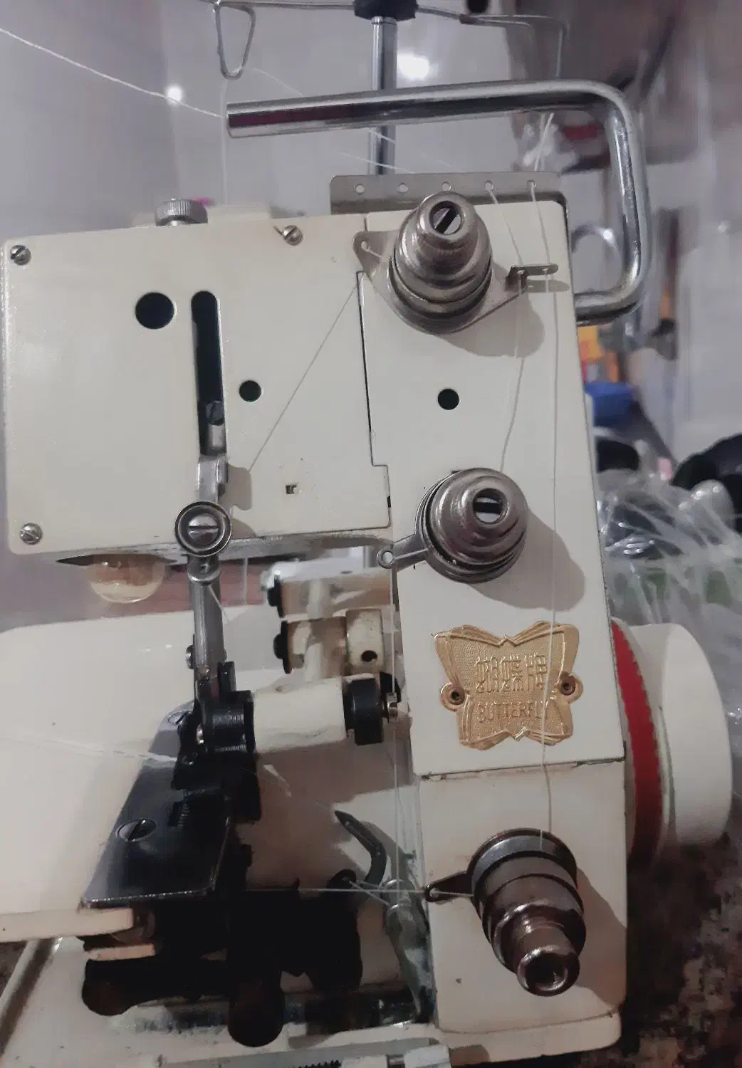 سردوز پروانه|چرخ خیاطی و ریسندگی|اندیمشک, |دیوار