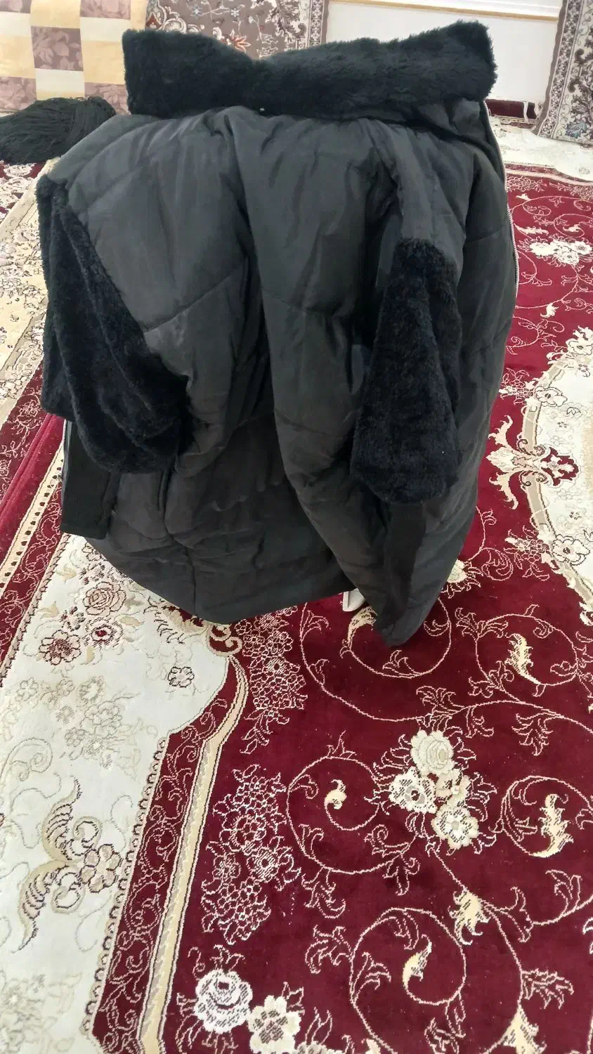 کاپشن وپافرپسرانه|لباس|مشهد, نیزه|دیوار