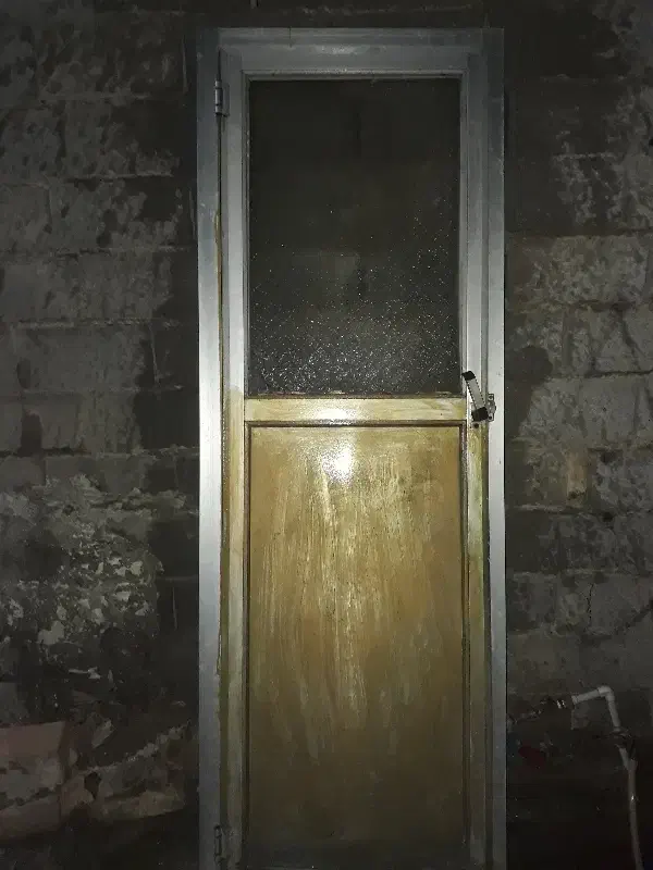 درب آلمینیوم|مصالح و تجهیزات ساختمان|نگین شهر, |دیوار