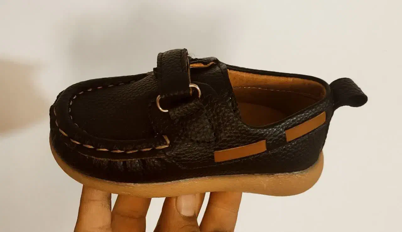 تعدادی کفش شیک وباکیفیت|کیف، کفش، کمربند|اصفهان, دانشگاه اصفهان|دیوار