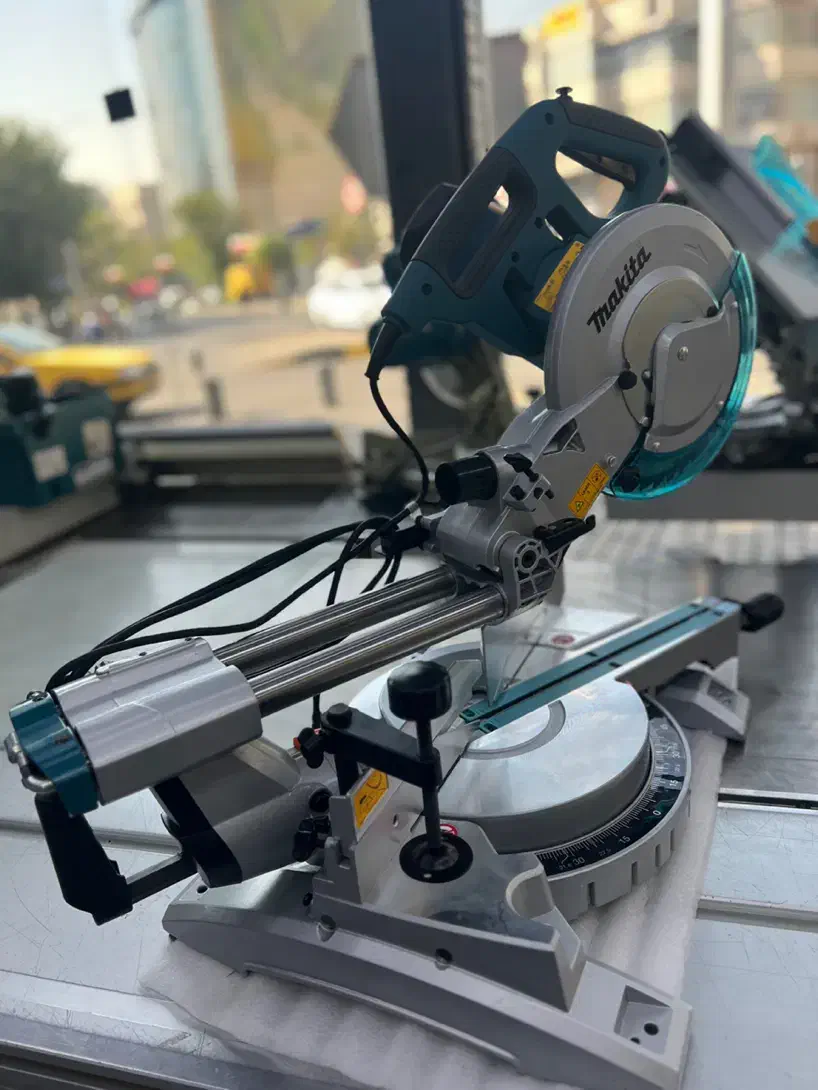 فارسی بر ۲۵ کشویی ماکیتا|ابزارآلات|تهران, منیریه|دیوار