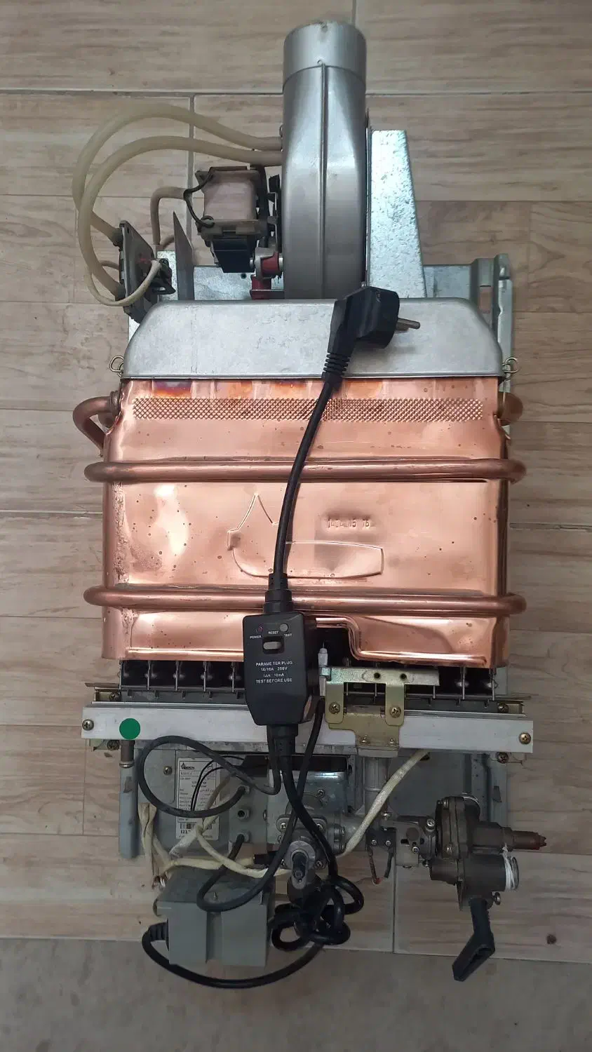 آبگرمکن فن دارB3315if|آبگرمکن، پکیج، شوفاژ|الوند, |دیوار