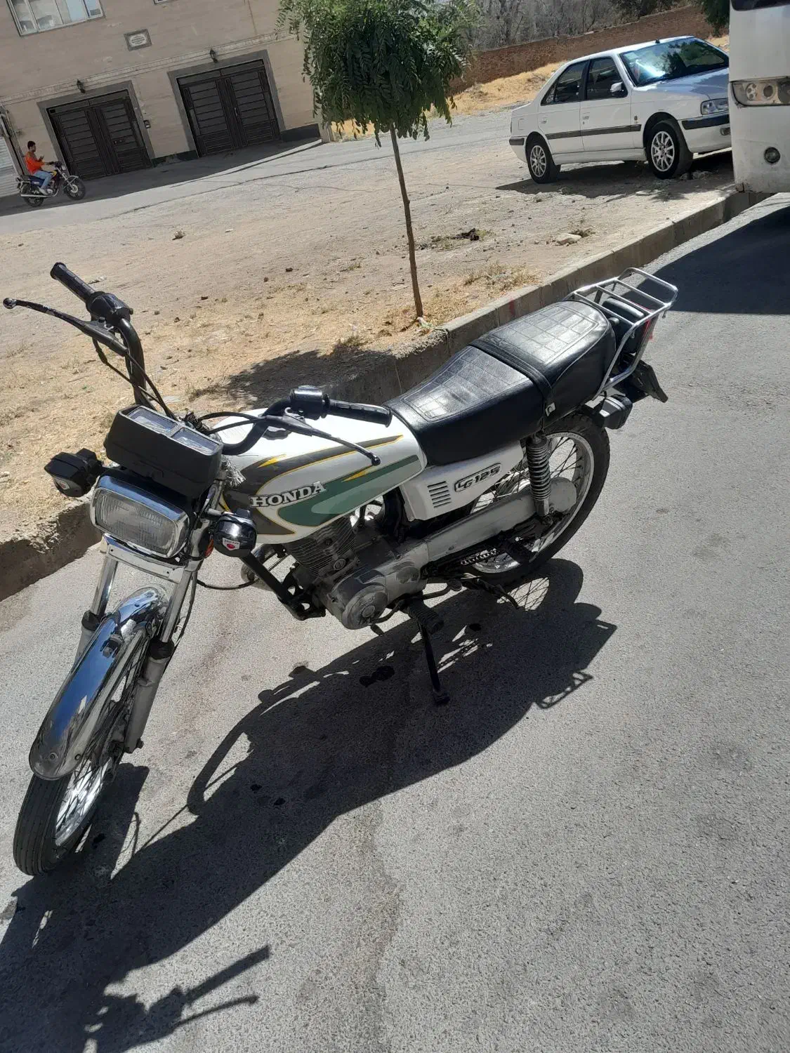 موتور مزایده فروشی|موتورسیکلت|تویسرکان, |دیوار