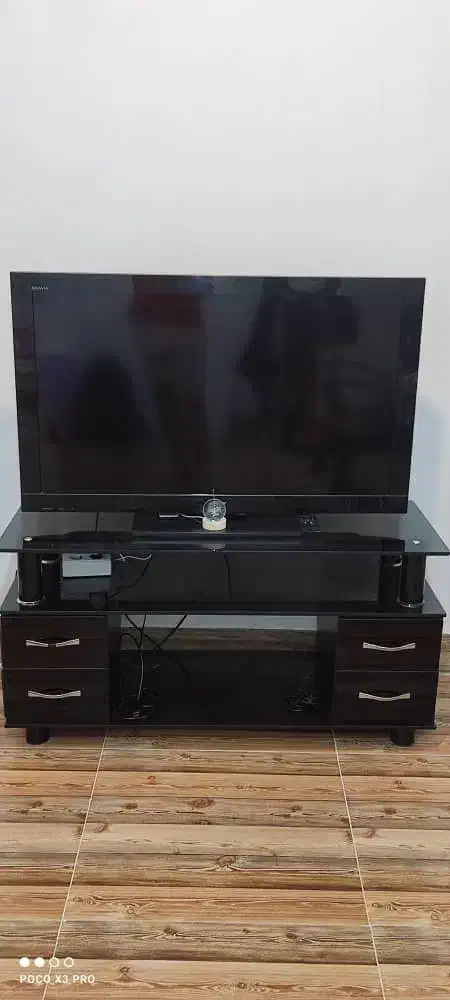 ای سی دی سونی چهل اینچ بامیزبفروش میرسد|تلویزیون و پروژکتور|دوگنبدان, |دیوار