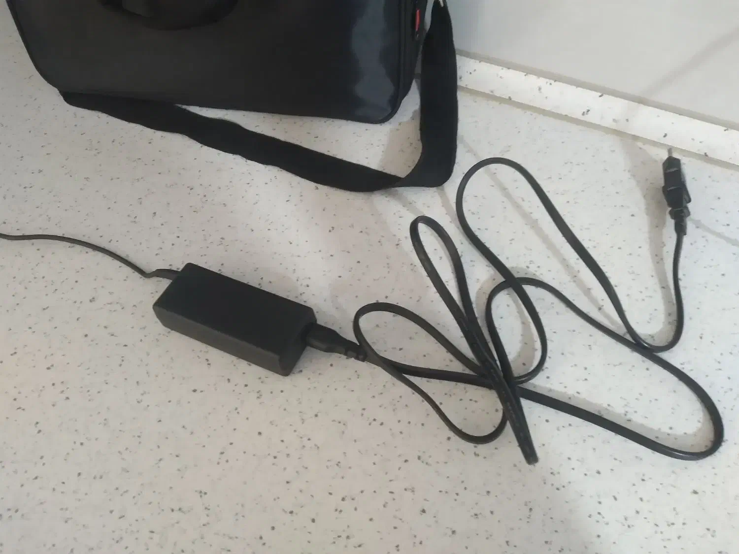 شارژر لبتاب|قطعات و لوازم جانبی رایانه|همدان, |دیوار