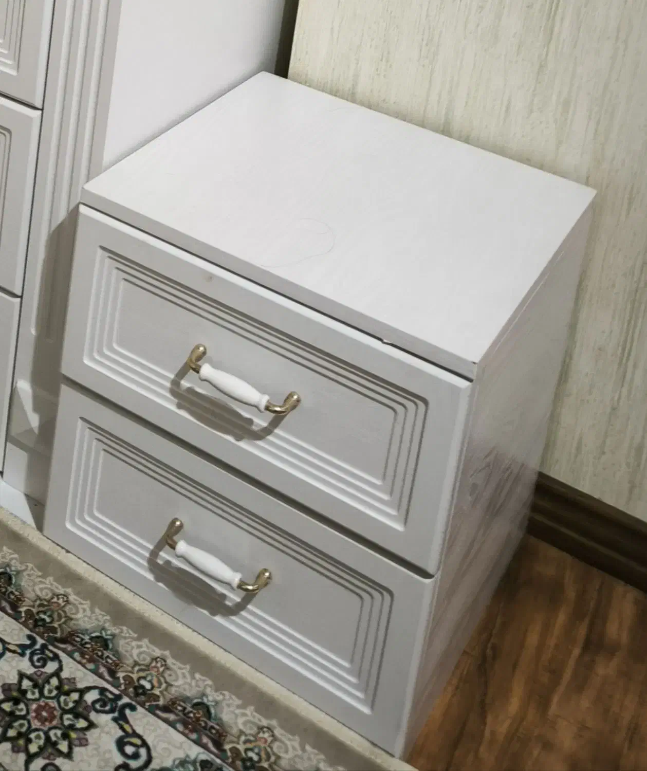 تخت وکیوم دو‌ نفره|تخت و سرویس خواب|لالجین, |دیوار