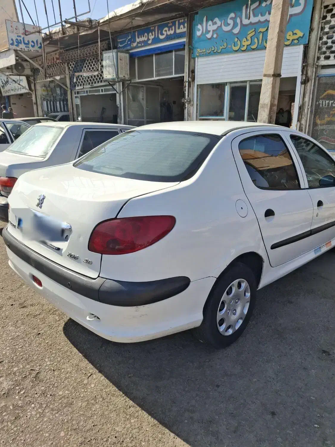 ۲۰۶ اس دی مدل۹۳ وی ۸|خودرو سواری و وانت|قم, باسکول|دیوار