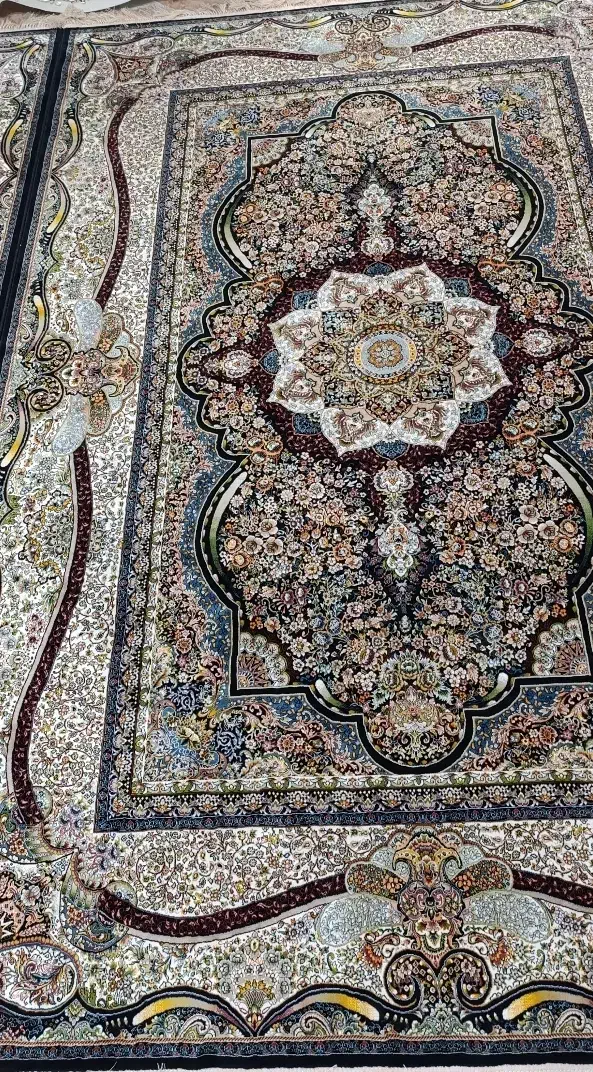 فرش ۶ متری ۱۰۰۰ شانه تراکم ۳۰۰۰|فرش|لاهیجان, خمیر کلایه|دیوار