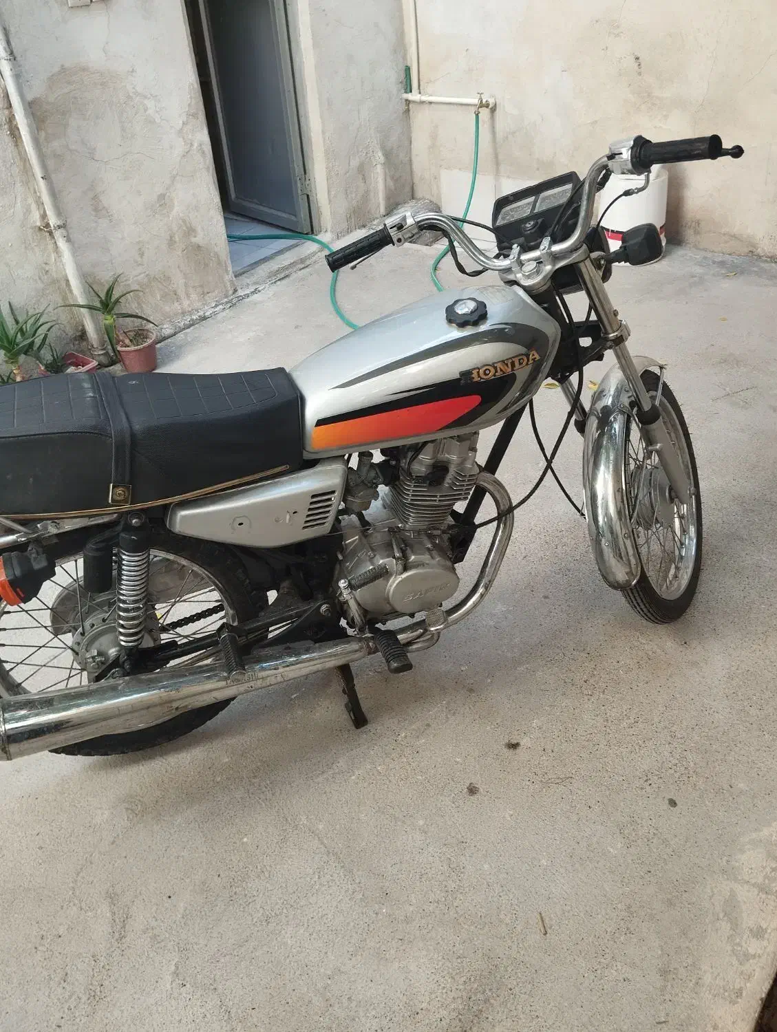 مدل 89 تیزتک کار 30 تومن|موتورسیکلت|شیراز, بازار|دیوار