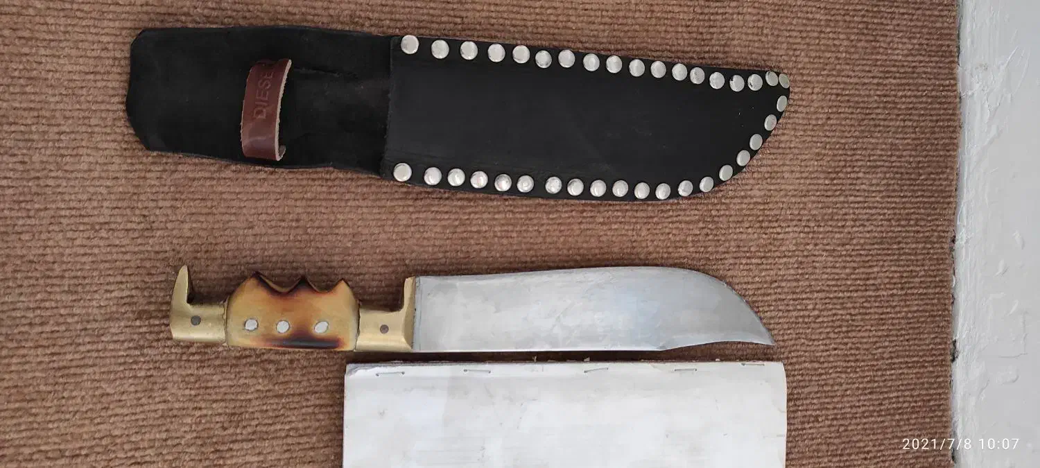 چاقو با غلاف چرمی|ظروف پخت‌وپز|بندر ترکمن, |دیوار