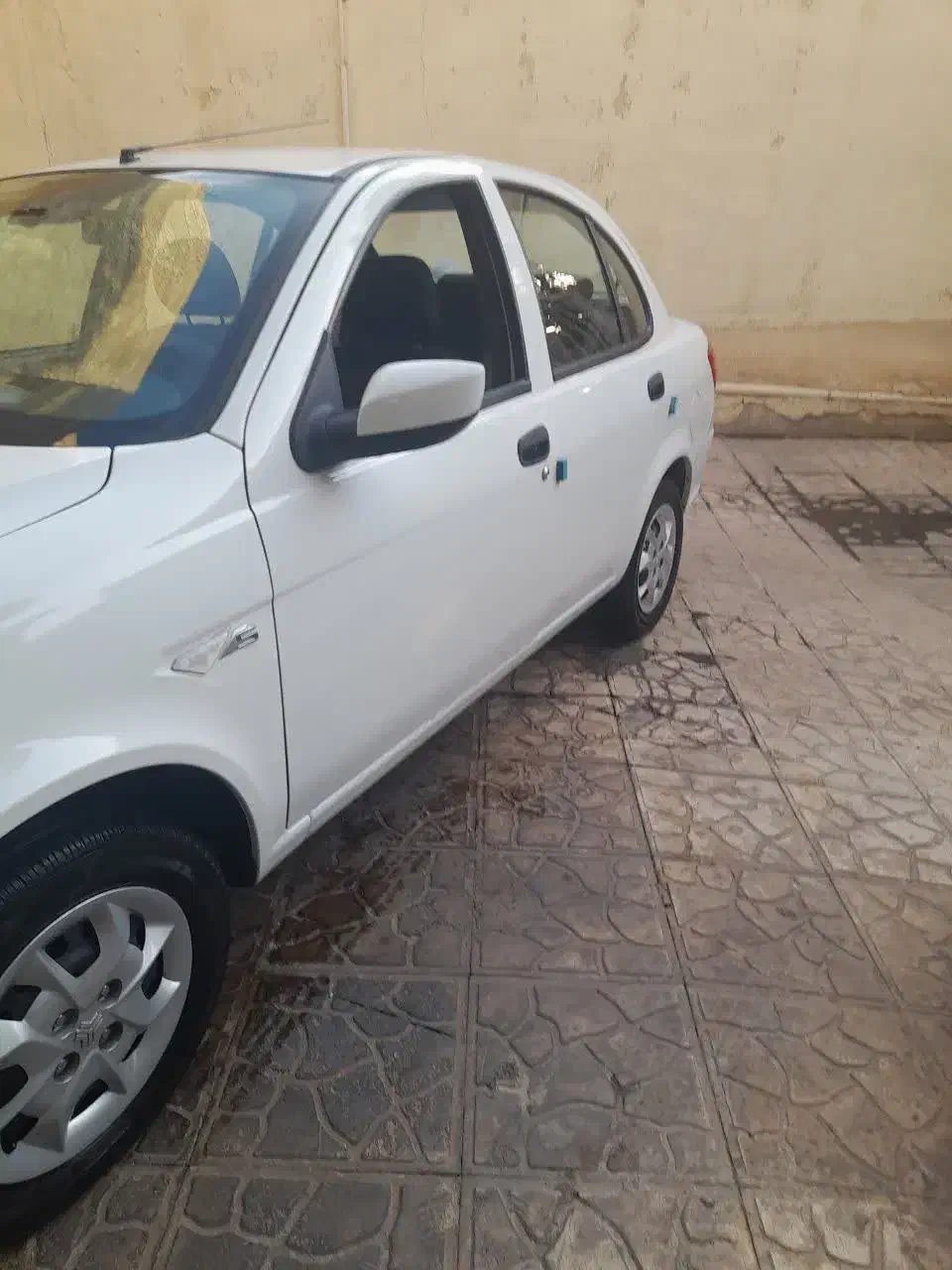 ساینا s|خودرو سواری و وانت|دماوند, گیلاوند|دیوار