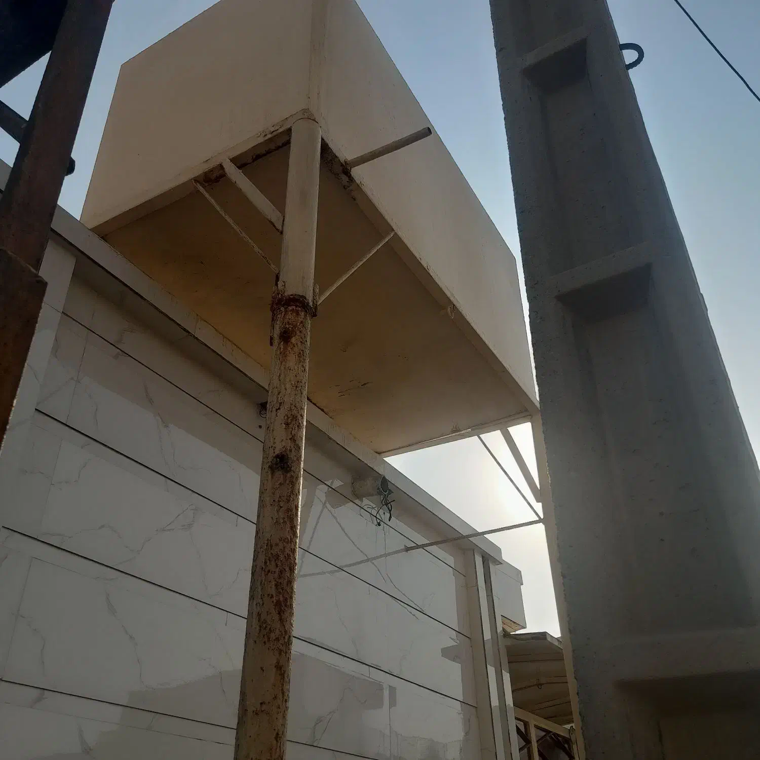 مخزن آب.تانکرآب|مصالح و تجهیزات ساختمان|مسجد سلیمان, |دیوار