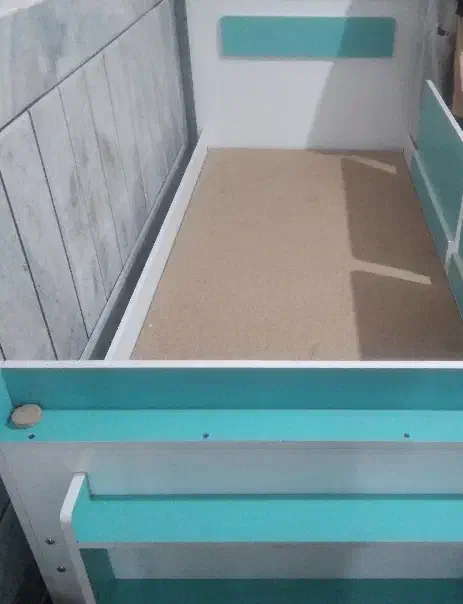 تخت تاشو کشو داربا محافط بچه|تخت و سرویس خواب|خمینی‌شهر, |دیوار