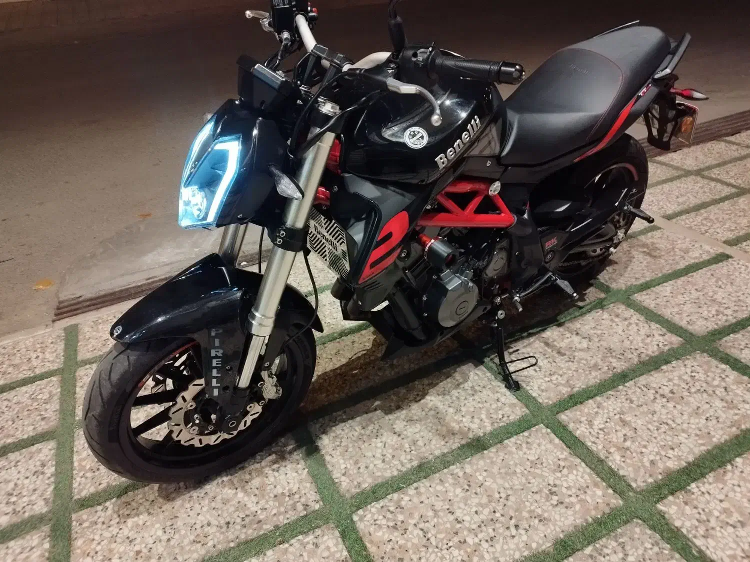 بنلی|موتورسیکلت|قم, الوندیه و گذر صادق|دیوار