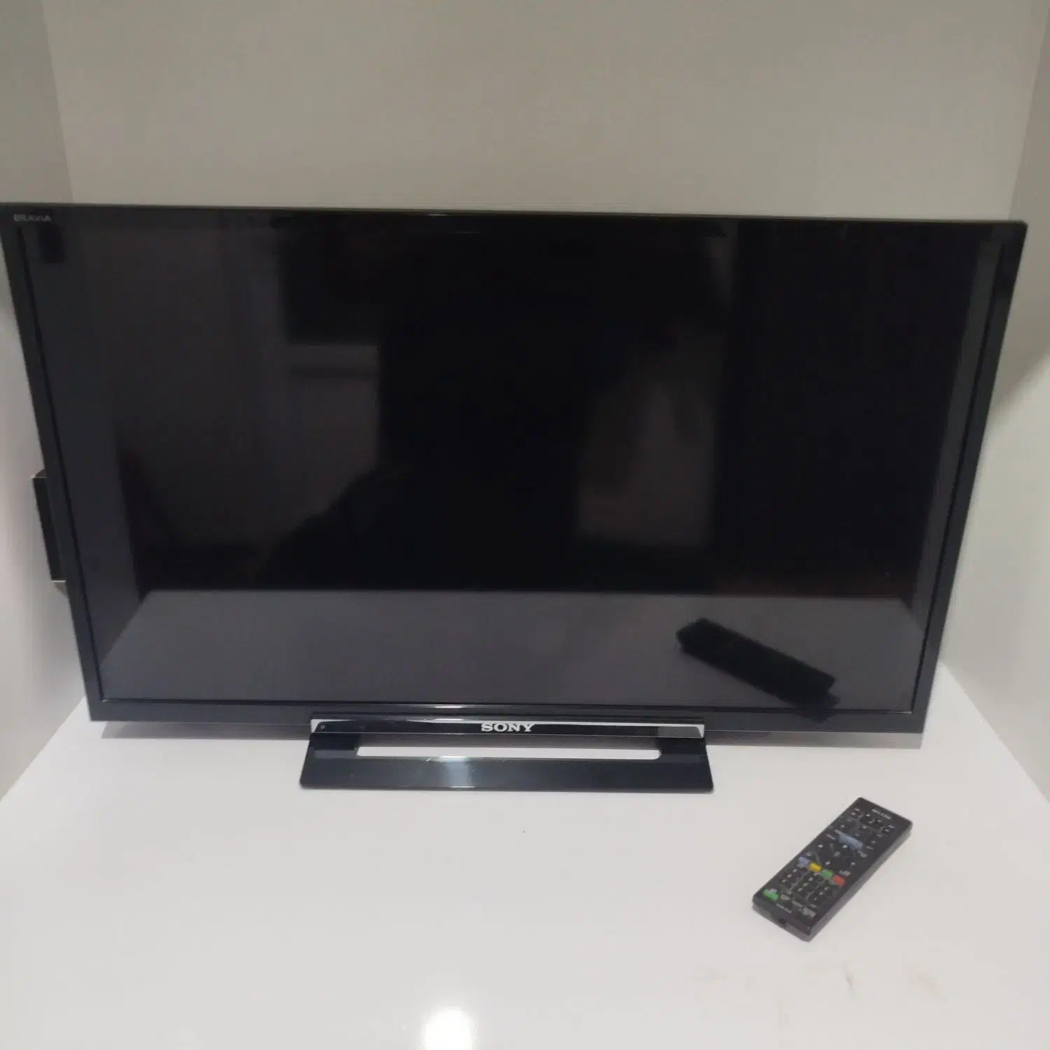 تلوزیون سونی اصل درحد نو|تلویزیون و پروژکتور|بروجن, |دیوار