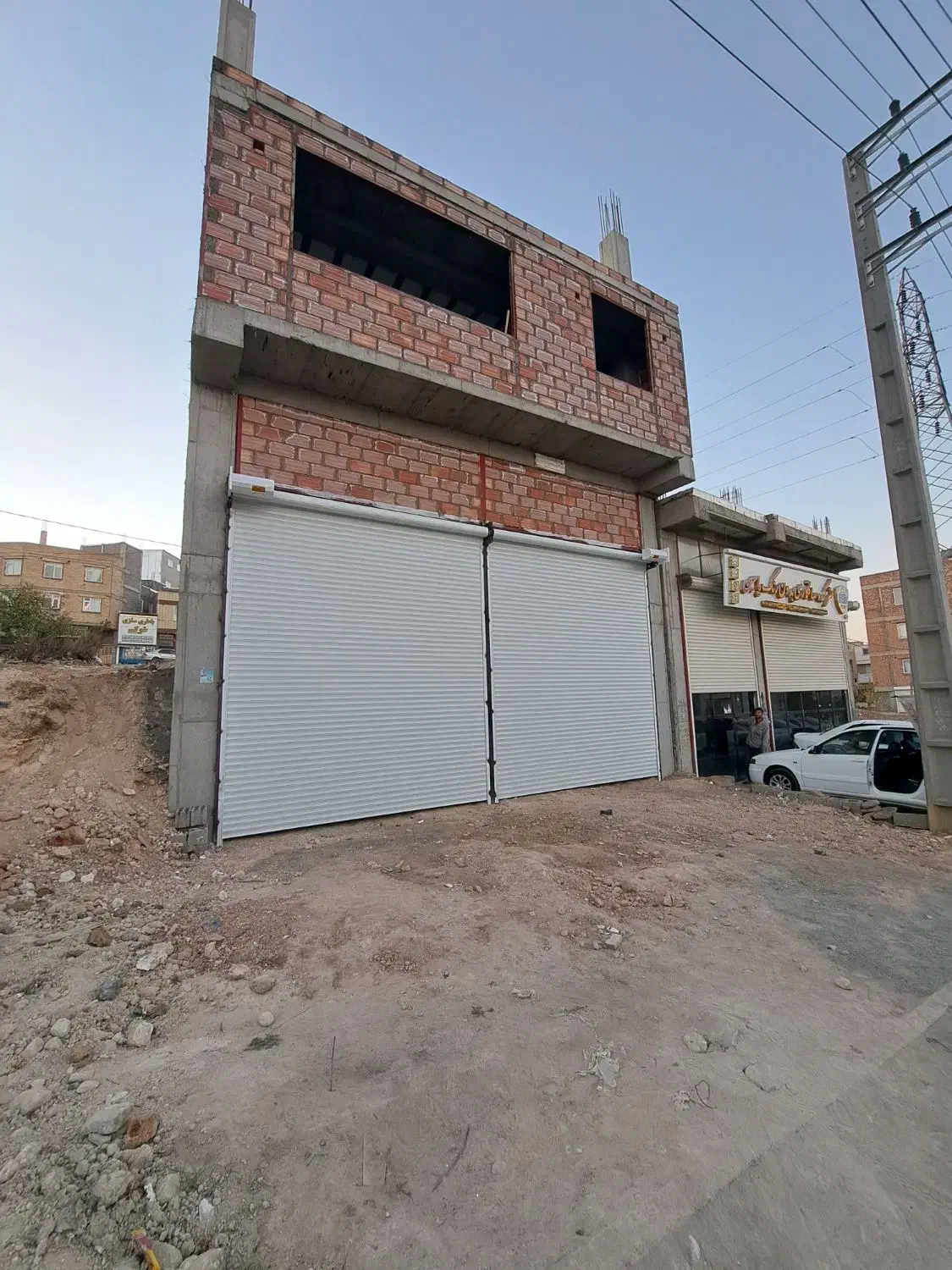 مغازه بزرگ جهت اجاره|اجارهٔ مغازه و غرفه|سقز, |دیوار