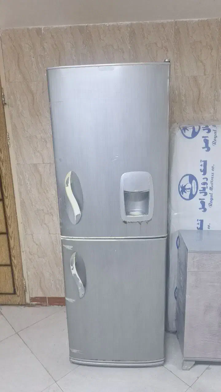 یخچال ۲۲فوت برف ک دار|یخچال و فریزر|پارسآباد, |دیوار