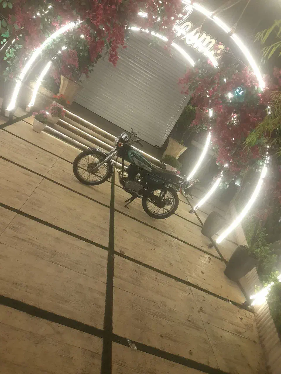 200مزایده|موتورسیکلت|آستانه اشرفیه, |دیوار