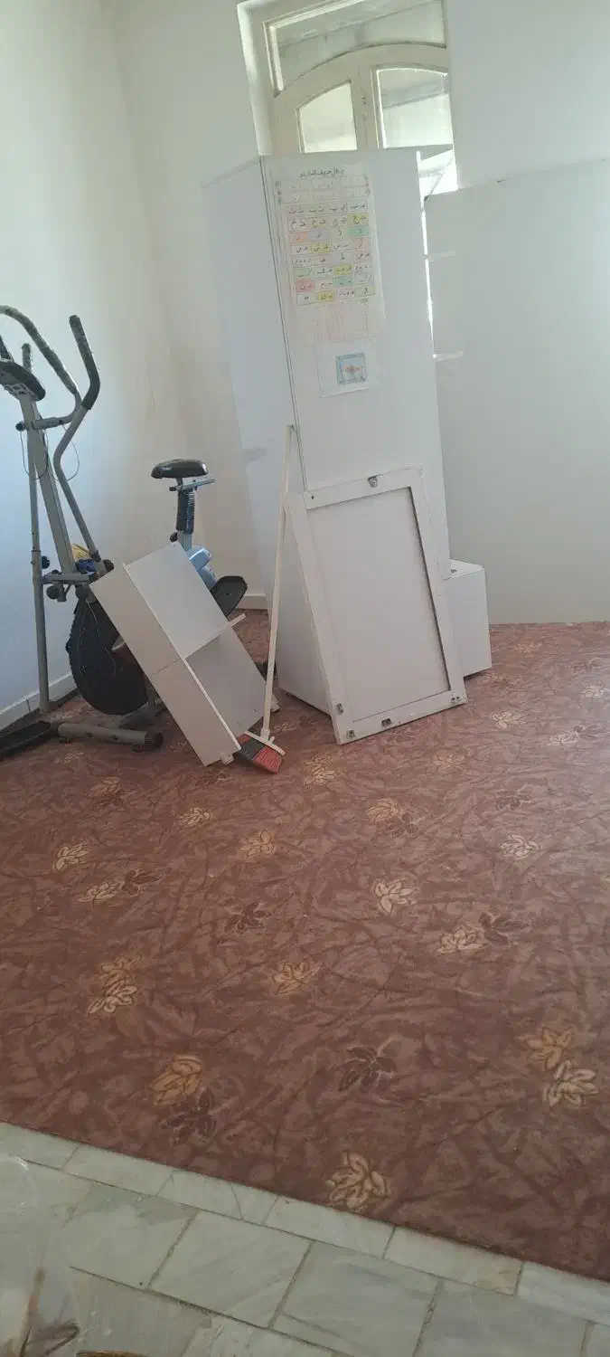 موکت|موکت|دورود, |دیوار