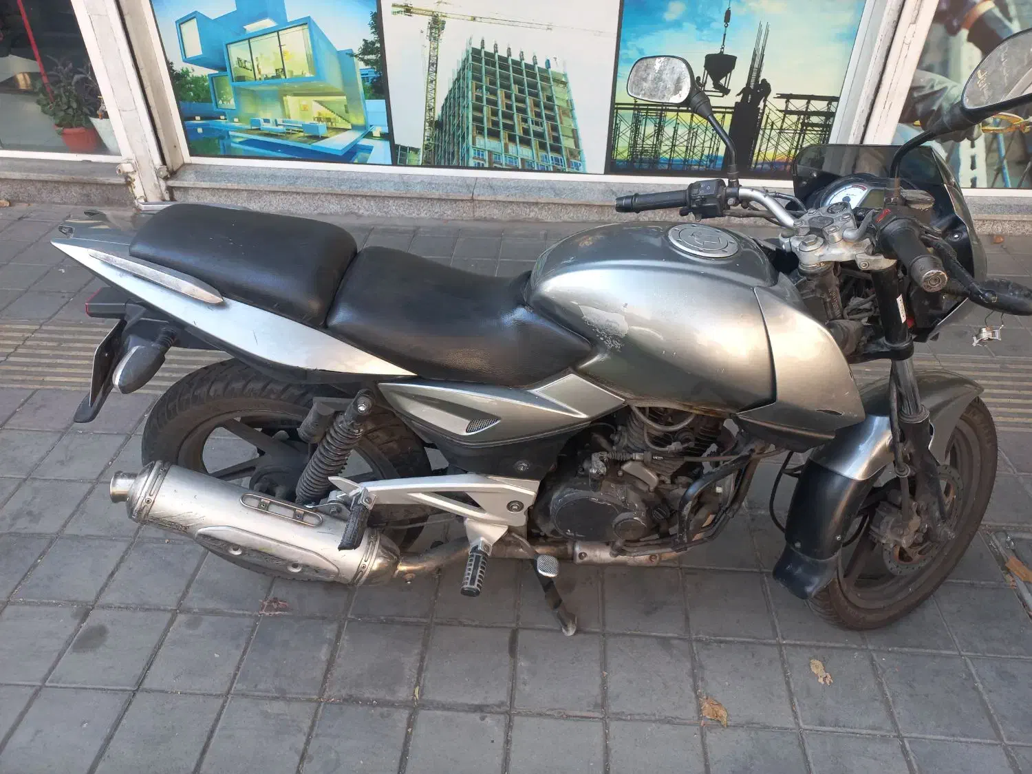 پالس ۲۰۰ مدل ۸۹ فردش فوری|موتورسیکلت|تهران, مینای شمالی (مخبر)|دیوار