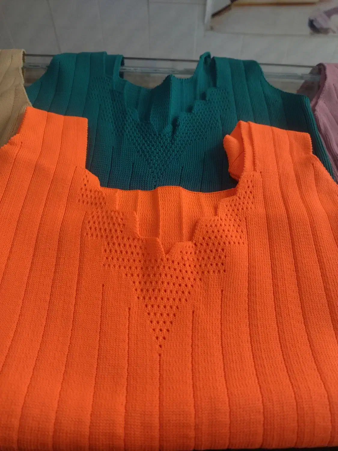 تاپ فری سایز بافت کیفیت بالا آرایشی جیغ|لباس|چناران, |دیوار