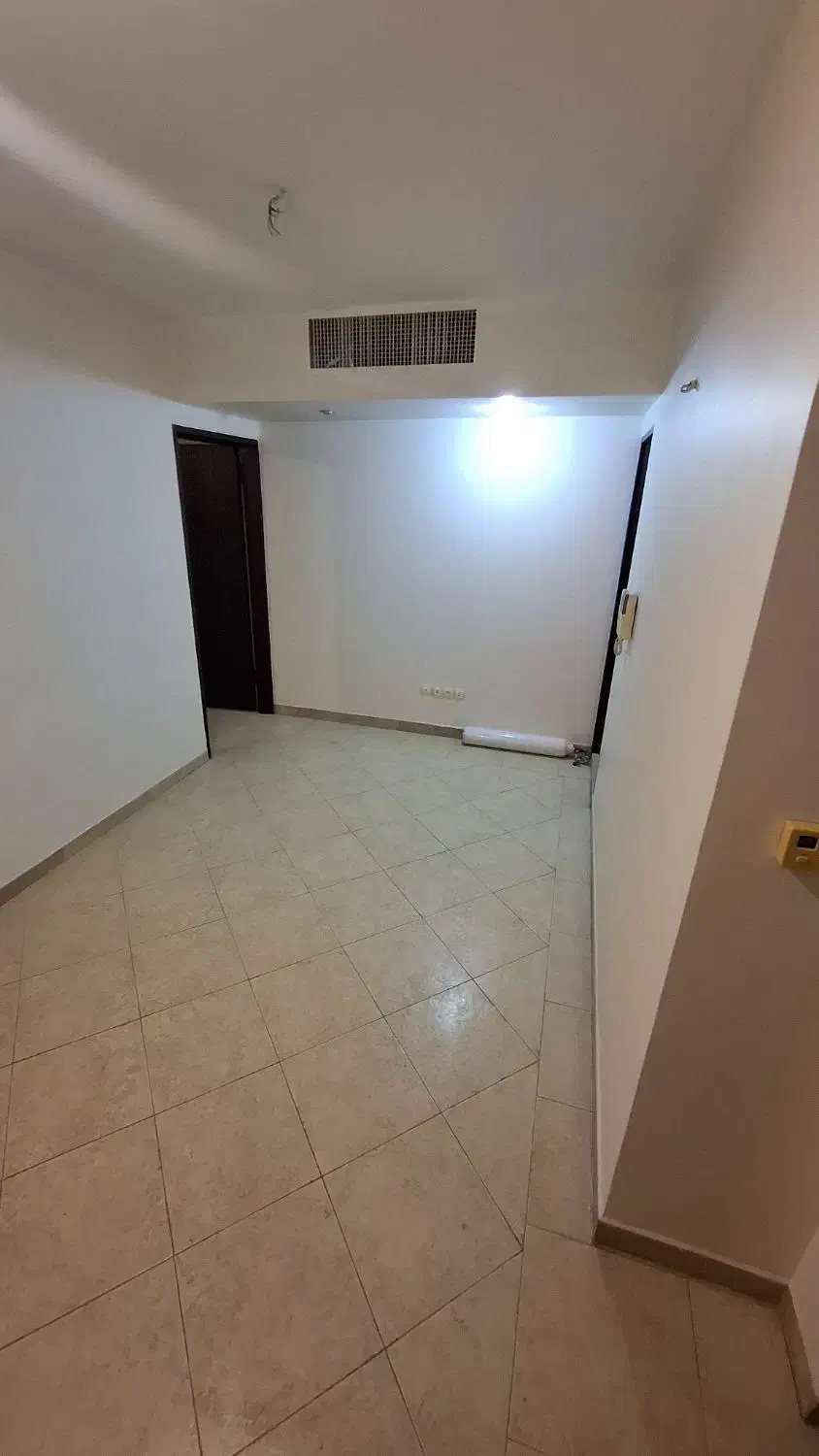 اجاره مطب50متری طبقه1همراه آسانسور آمادگاه فردوسی|اجارهٔ دفتر کار، اتاق اداری، مطب|اصفهان, نقش جهان|دیوار