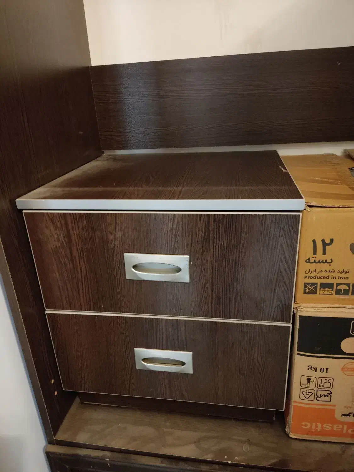 تخت دونفره به همراه کفی|تخت و سرویس خواب|پرند, فاز ۴|دیوار