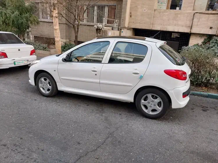 پژو 207i پانوراما دنده‌ای ارتقا مدل 1403، کارنامه|خودرو سواری و وانت|تهران, جردن|دیوار