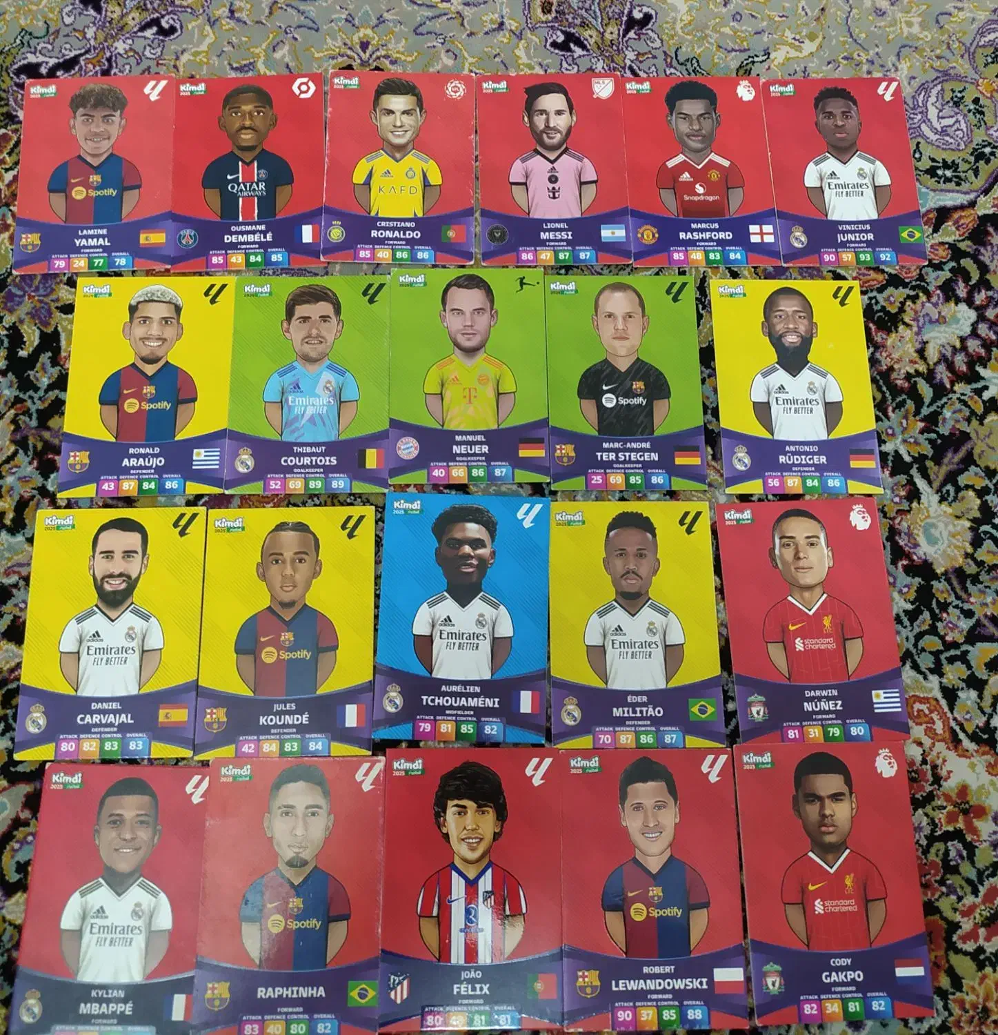 کیمدی ۲۰۲۵ نایاب از امضا مارادونا تا گلدن|کلکسیون و سرگرمی|قم, پردیسان|دیوار