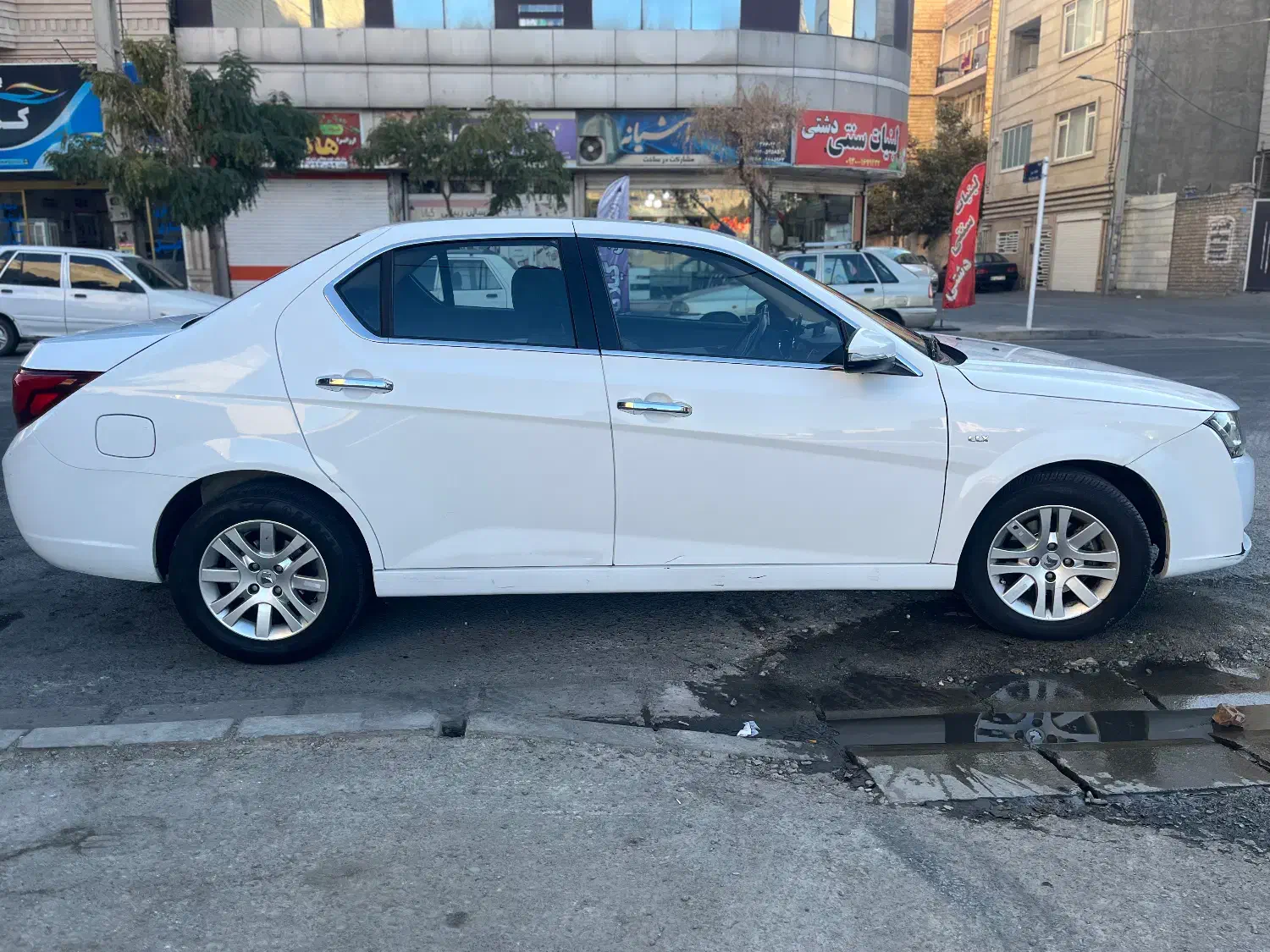 دناپلاس مدل۹۸|خودرو سواری و وانت|اندیشه, اندیشه فاز ۵|دیوار