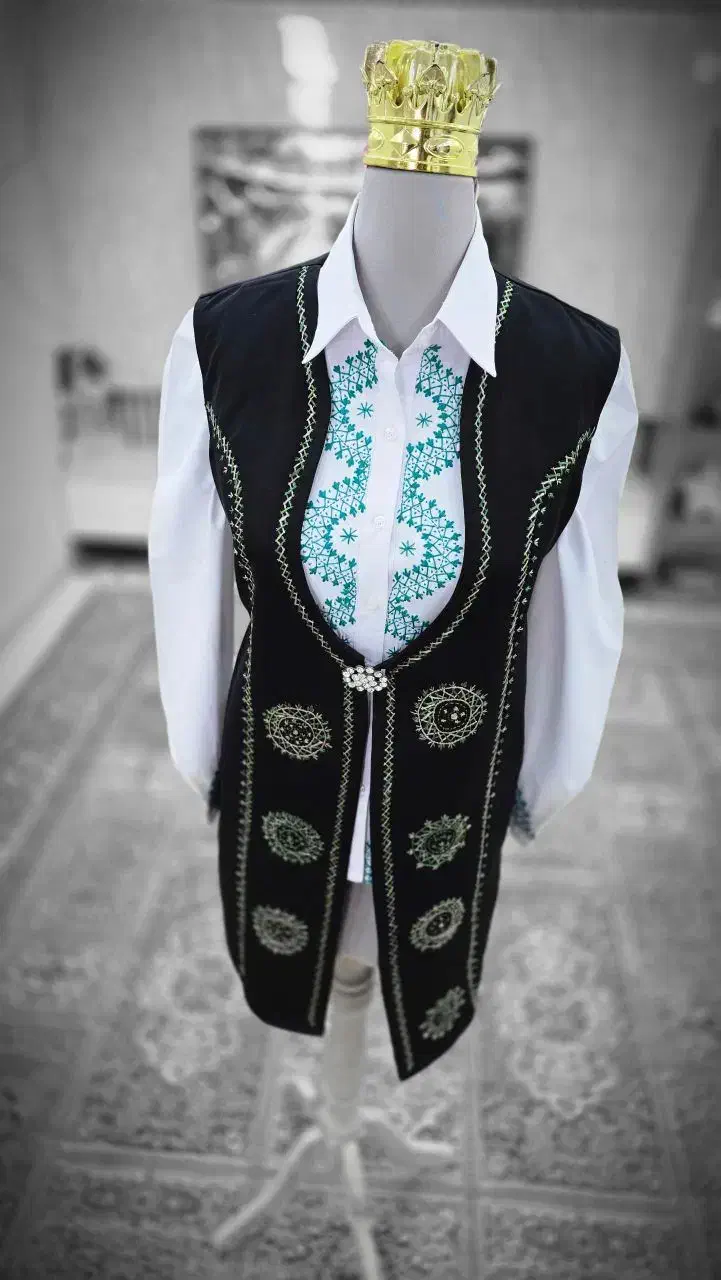 سیاه دوزی  ایینه دوزی|لباس|زابل, |دیوار