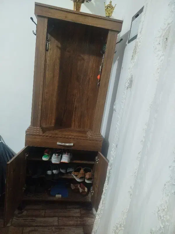 جاکفشی|جاکفشی، کمد، دراور|کهنوج, |دیوار