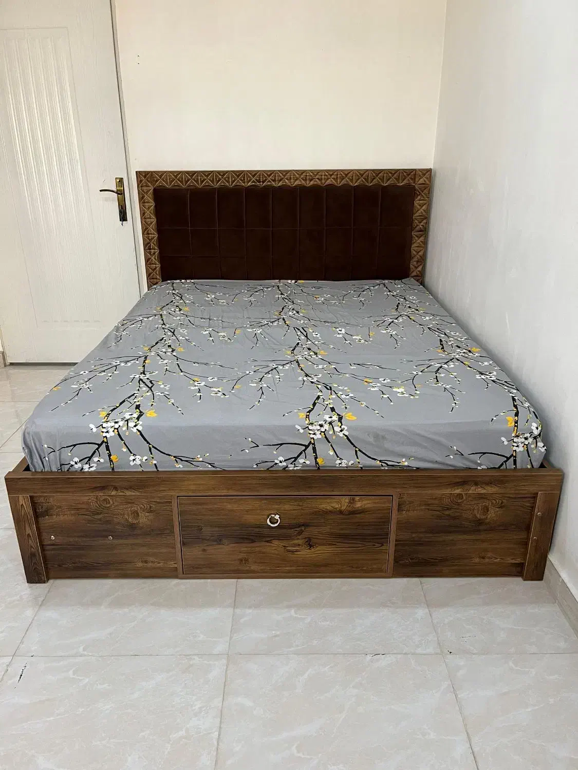 سرویس خواب دونفره|تخت و سرویس خواب|اهواز, زیتون کارگری|دیوار