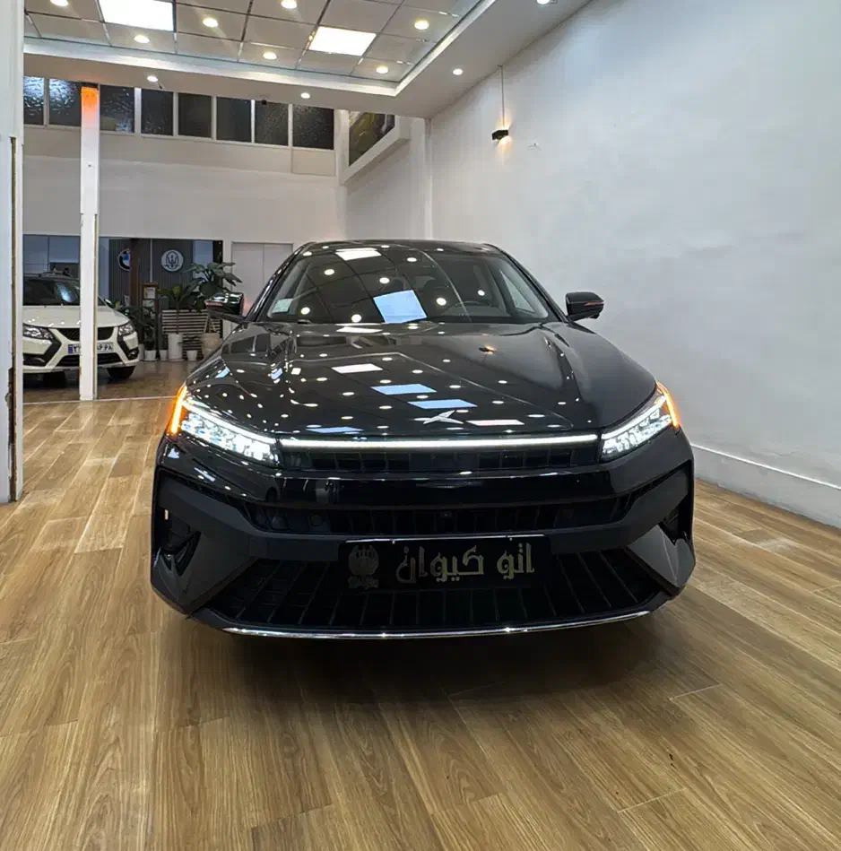 KMC J7 - 1403|خودرو سواری و وانت|فردیس, منظریه|دیوار