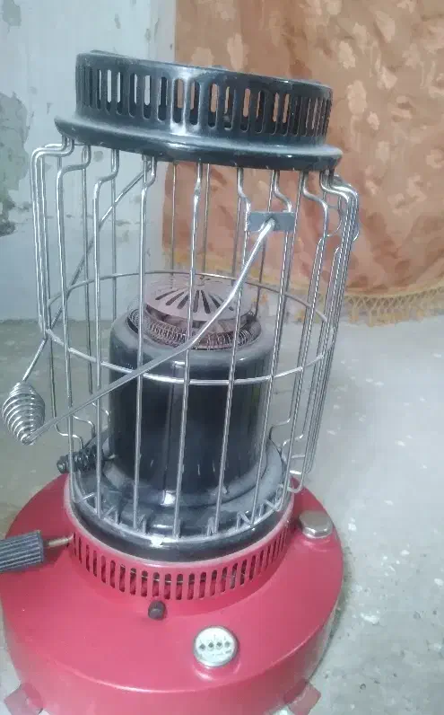 دوتا چراغ سبلان و یک تیوست|بخاری، هیتر، شومینه|هامون, |دیوار