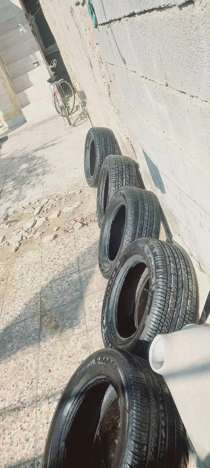 لاستیک کویر بارز ۵۰درصد پهن ۲۰۵ رینگ ۱۴|قطعات یدکی و لوازم جانبی|بندر امام خمینی, |دیوار