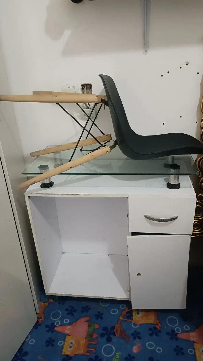 میز و صندلی|مبلمان خانگی و میز عسلی|جهرم, |دیوار