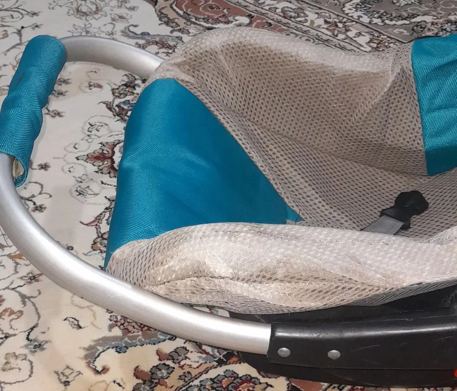 وسیله ی نوزاد|کالسکه و لوازم جانبی|بروجرد, |دیوار