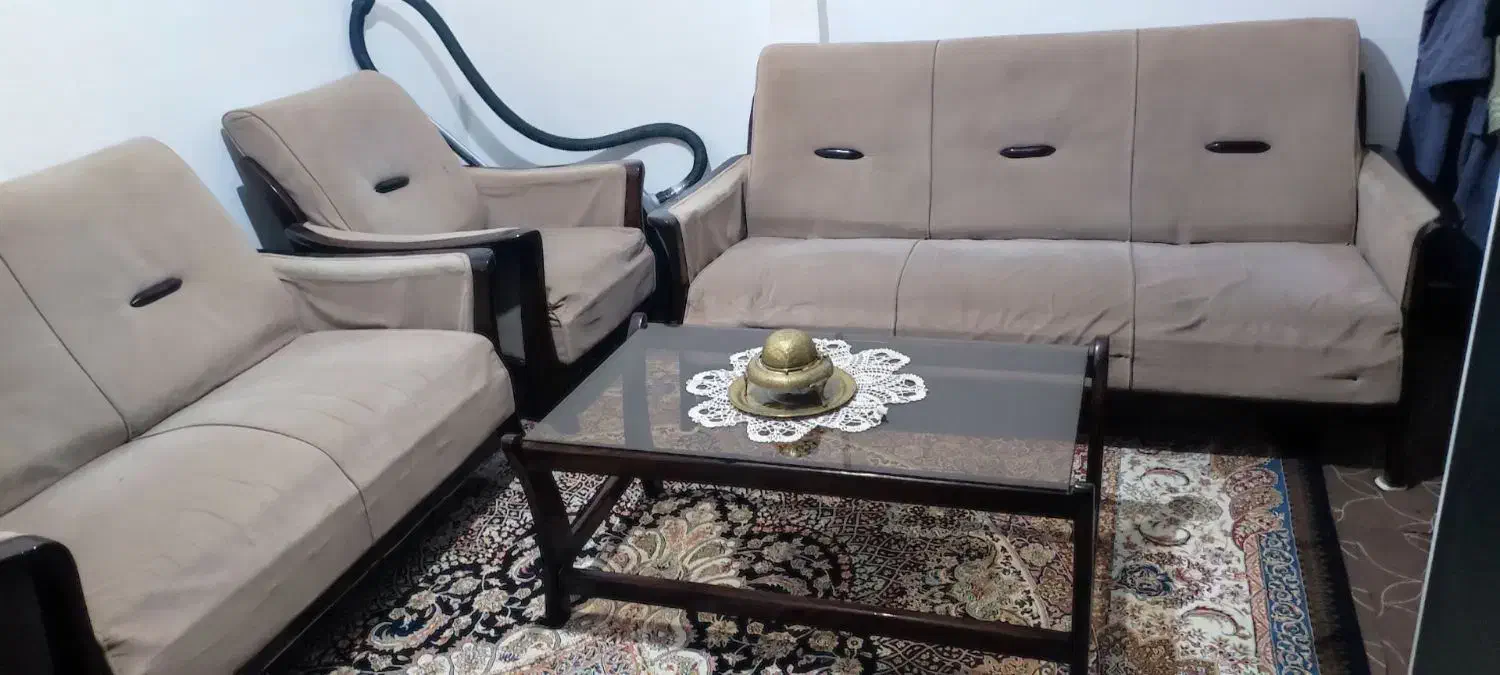 مبل راحتی|مبلمان خانگی و میز عسلی|رباط‌کریم, شترخوار|دیوار
