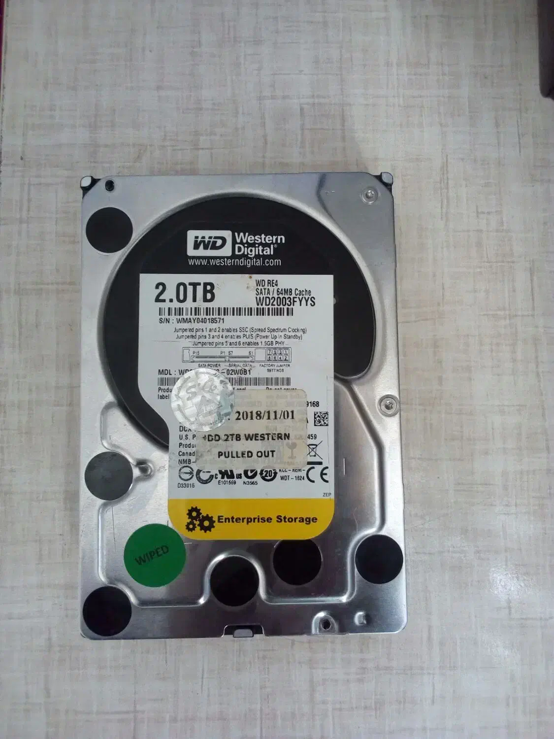 هارد 2 ترا بایت وسترن دیجیتال|قطعات و لوازم جانبی رایانه|اسدآباد, |دیوار