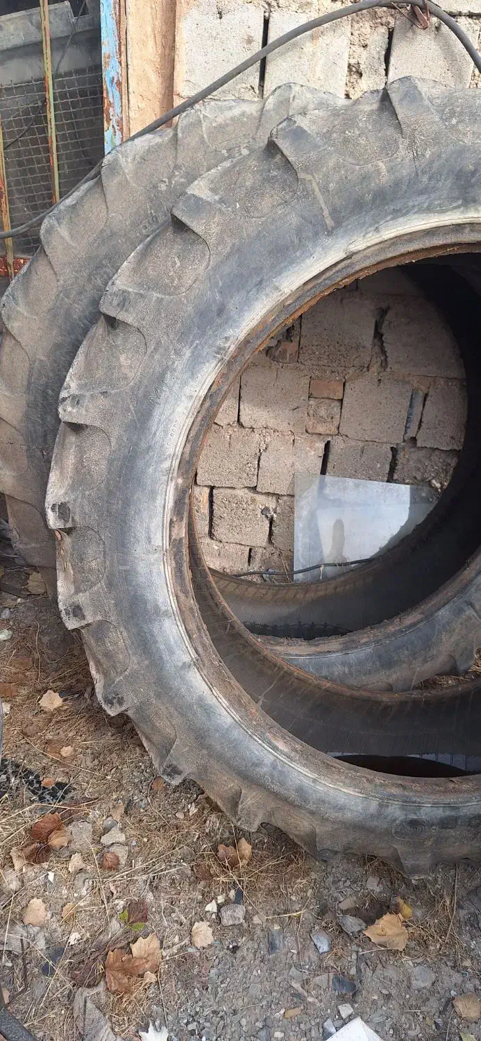 ۲حلقه لاستیک رومانی|خودرو سنگین|میاندوآب, |دیوار