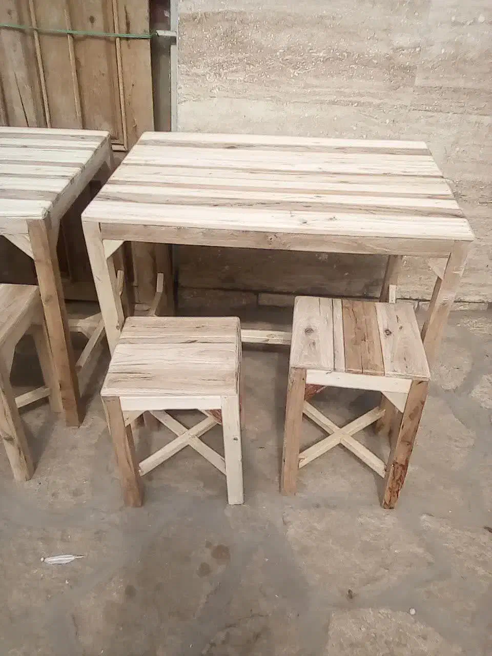 میز و صندلی چوبی|میز و صندلی غذاخوری|طرقبه, |دیوار