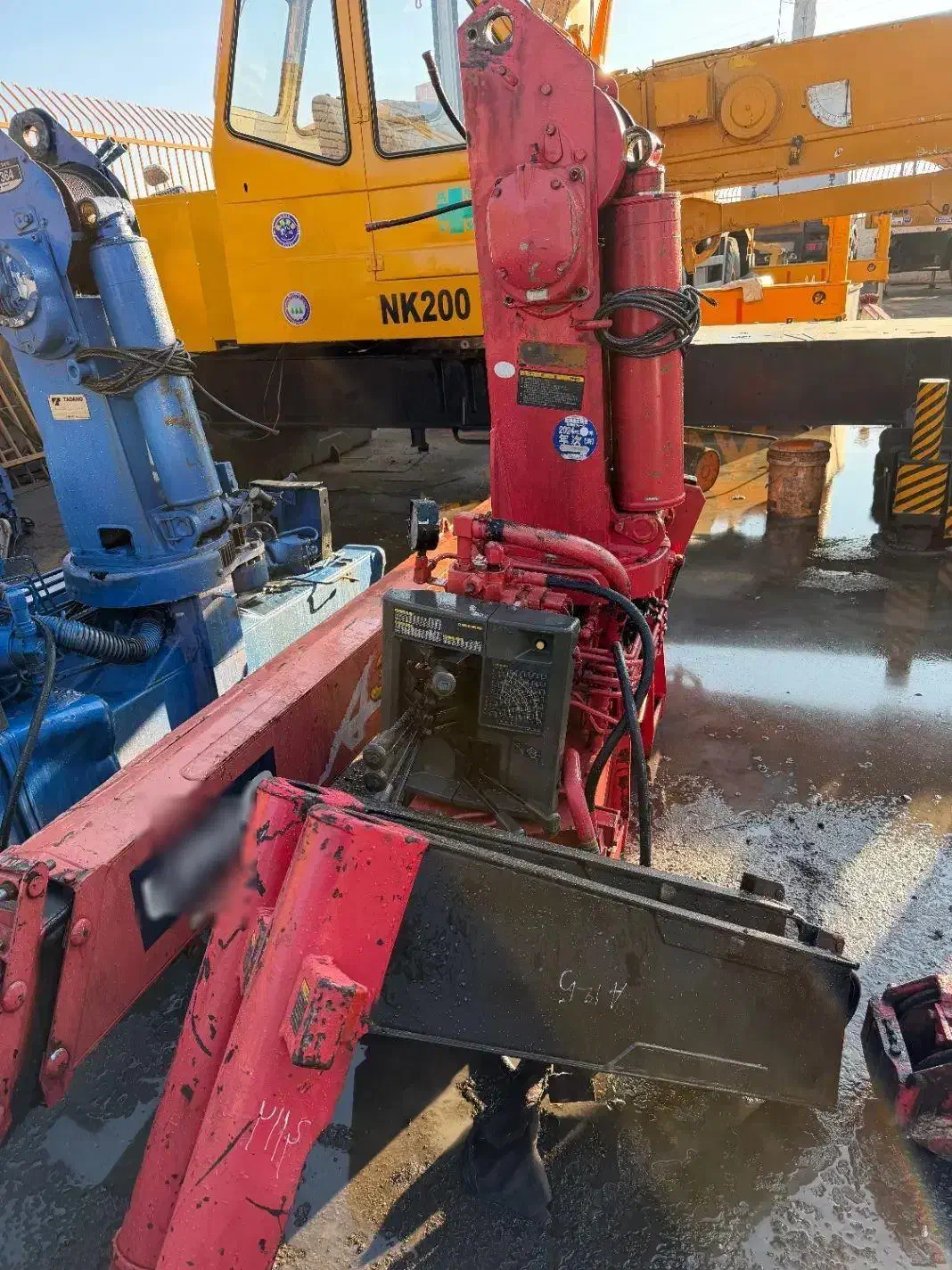 جرثقیل ۳ تن خاور|خودرو سنگین|شیراز, فرودگاه شهید دستغیب شیراز|دیوار