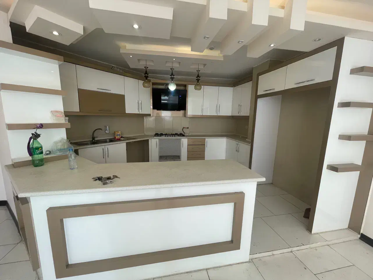 یه واحدشیک وتخلیه درمحله ی سی۸|فروش آپارتمان|فولادشهر, C8|دیوار