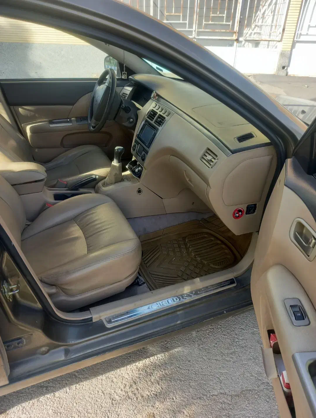 ام وی ام ۵۳۰ قهوای متالیک|خودرو سواری و وانت|اصفهان, بهارستان|دیوار