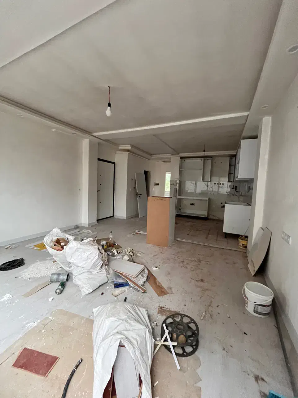 منظریه/روبروی هتل کادوس ،۲ خوابه/ط۱|فروش آپارتمان|رشت, منظریه|دیوار