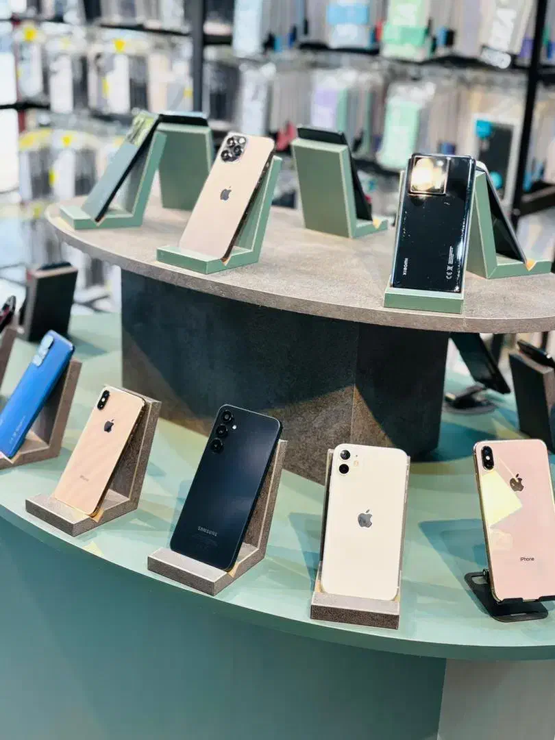 فروش انواع گوشی نو و کارکرده به صورت اقساط|موبایل|کاشان, دروازه فین|دیوار