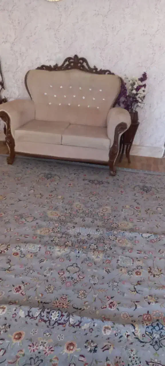 مبلمان۷ نفره بسیار تمیز و شیک|مبلمان خانگی و میز عسلی|ساوه, |دیوار